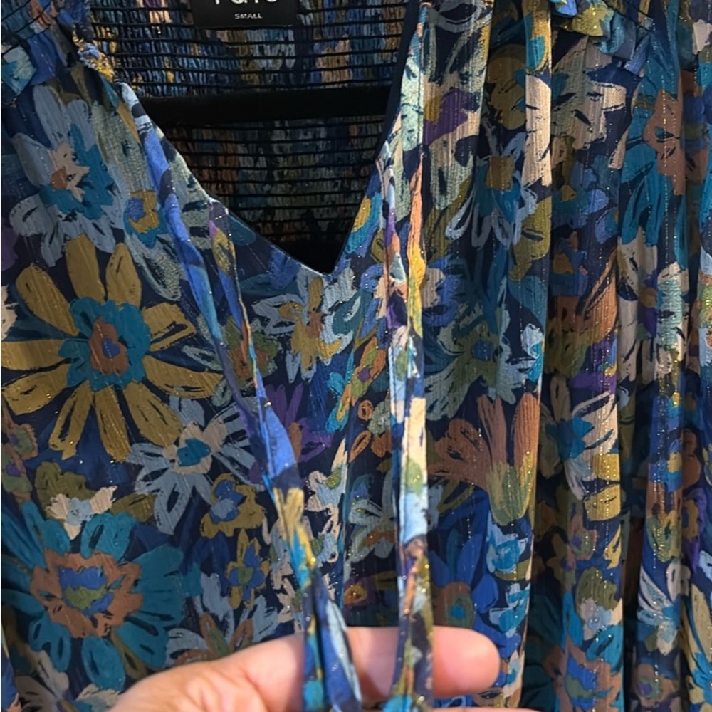 Fate Multicolor Floral V-Neck Top